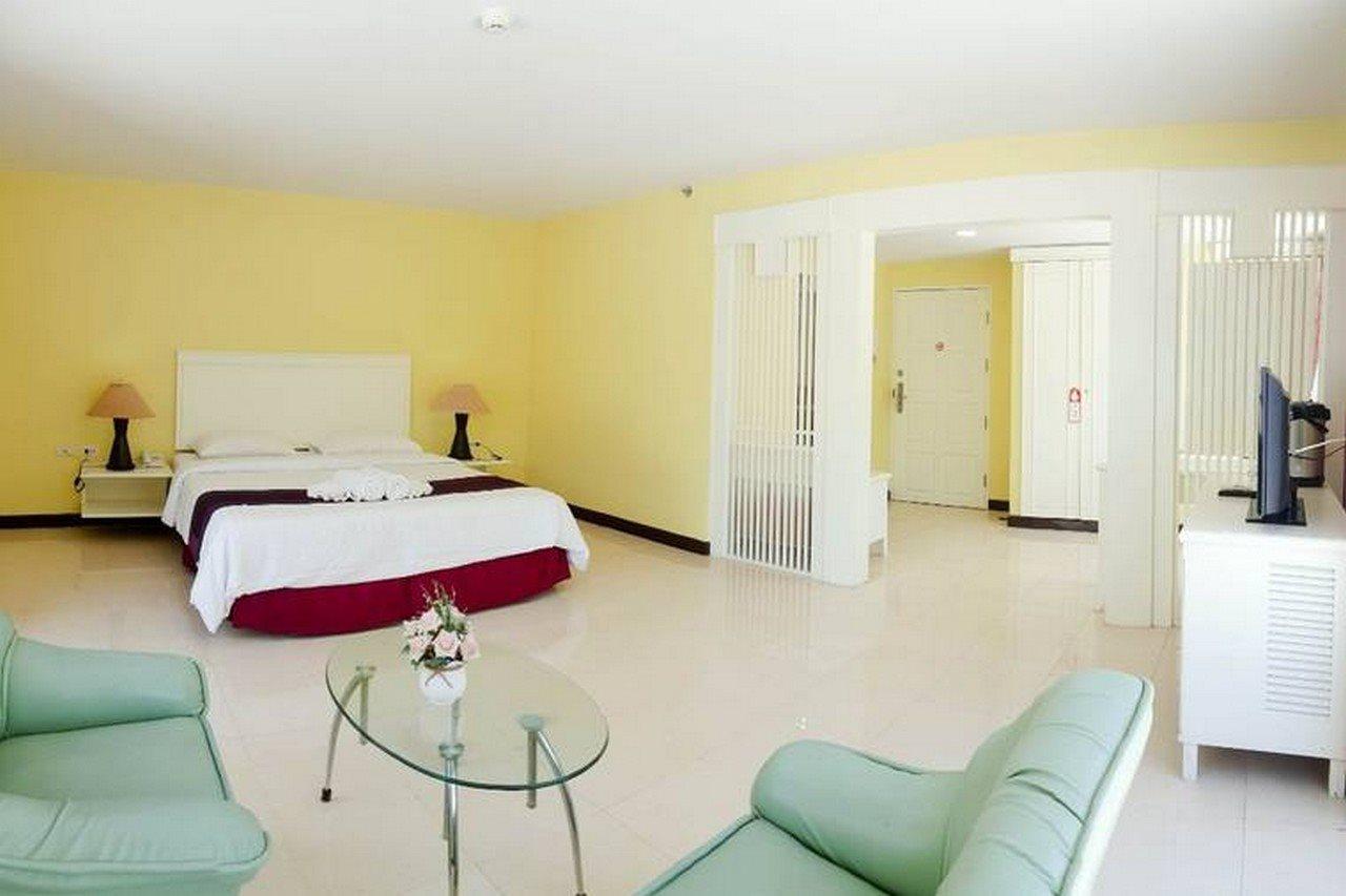 Eastiny Residence Hotel Паттайя Экстерьер фото